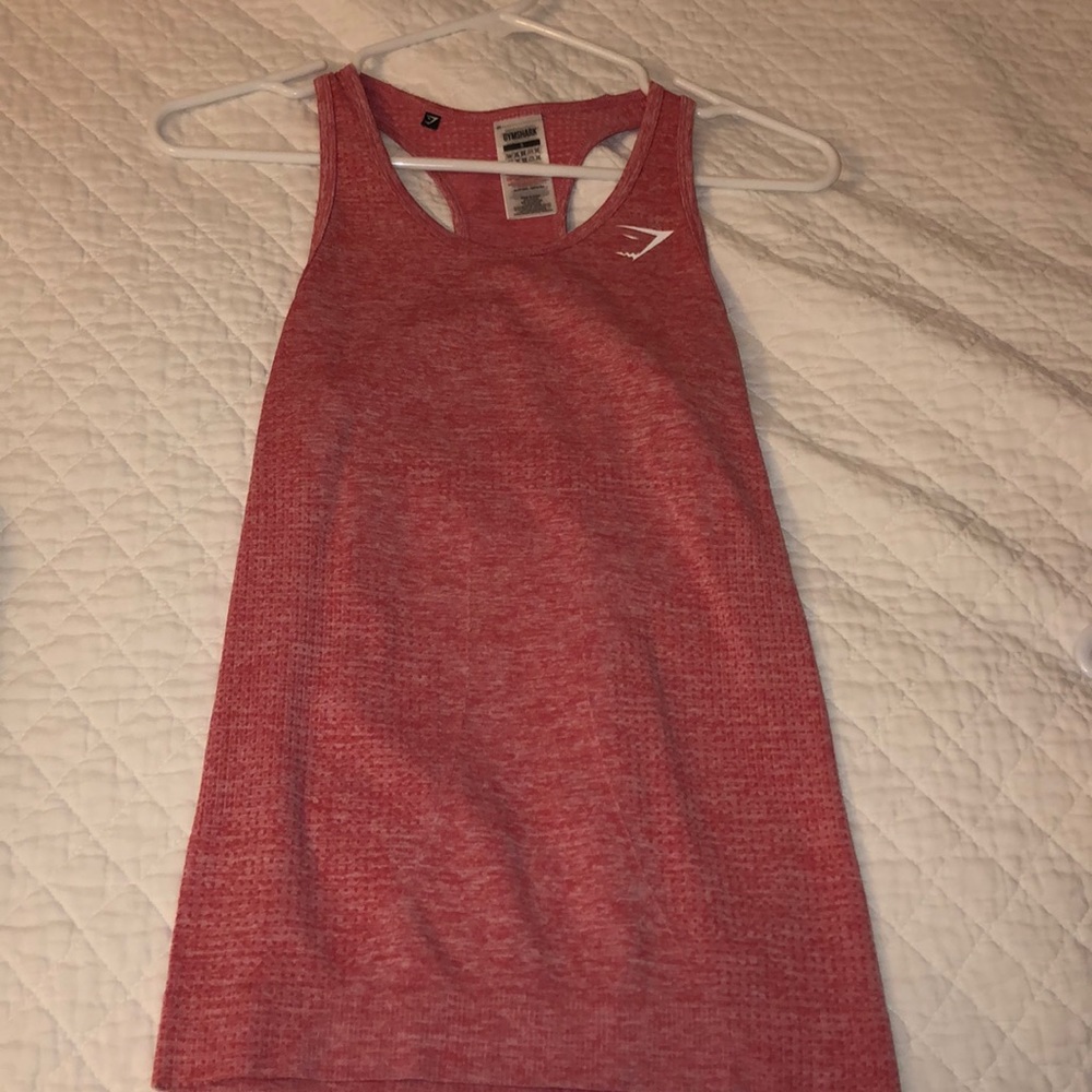 GYMSHARK SALMON WORKOUT TANK💗